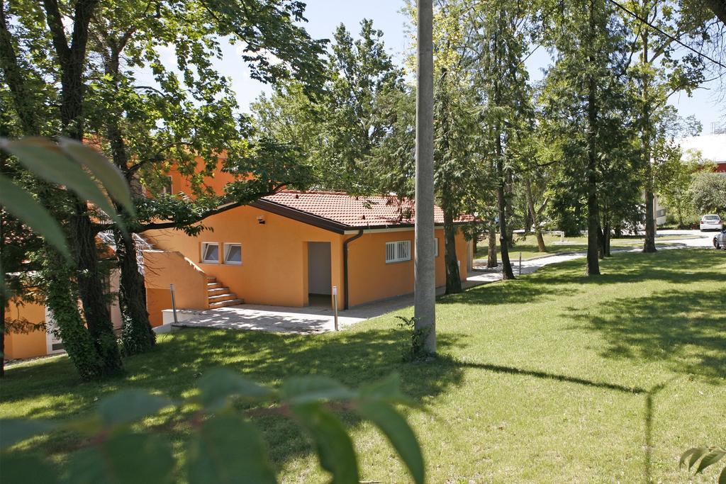 Garni Hotel Siesta Nova Gorica Exteriör bild