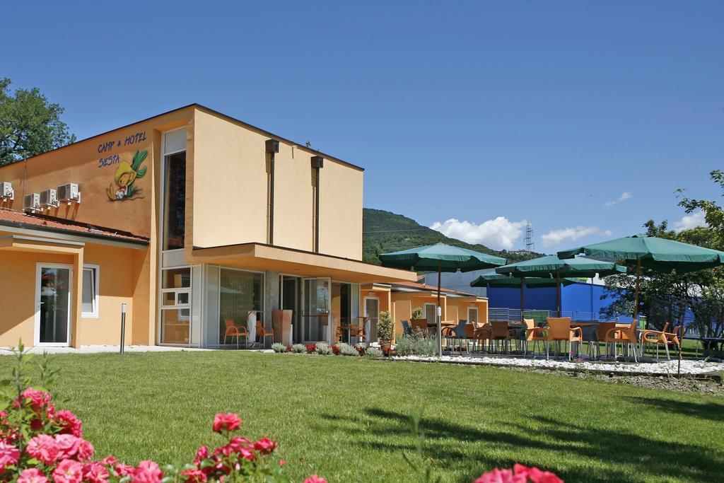 Garni Hotel Siesta Nova Gorica Exteriör bild